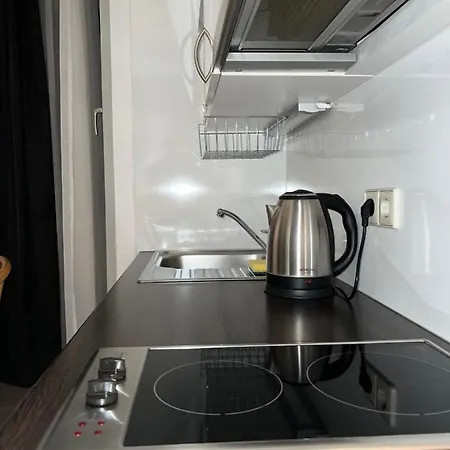 T24 - Ihr Mit Charakter