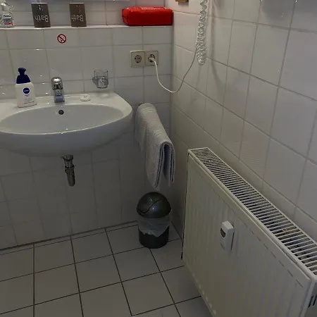 T24 - Ihr Mit Charakter * Sindelfingen